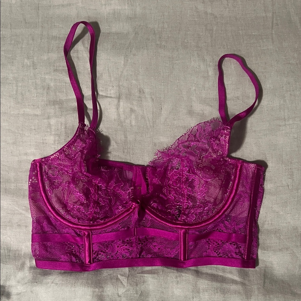 Victoria’s Secret bra